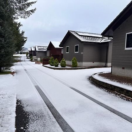 Woodlane Lodge With Private Hottub & Pool Table Dumfries Exterior photo